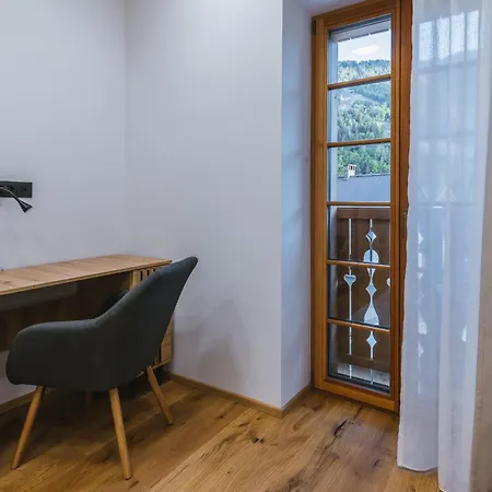Alpine House 77 度假居